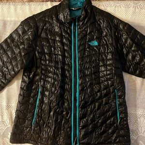 Women’s North Face Jacket size XL